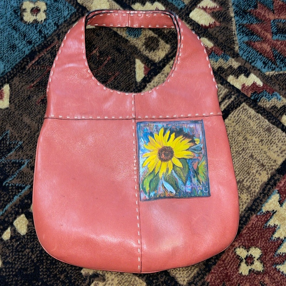 Adrienne Vittadini vintage leather purse w/ stitching